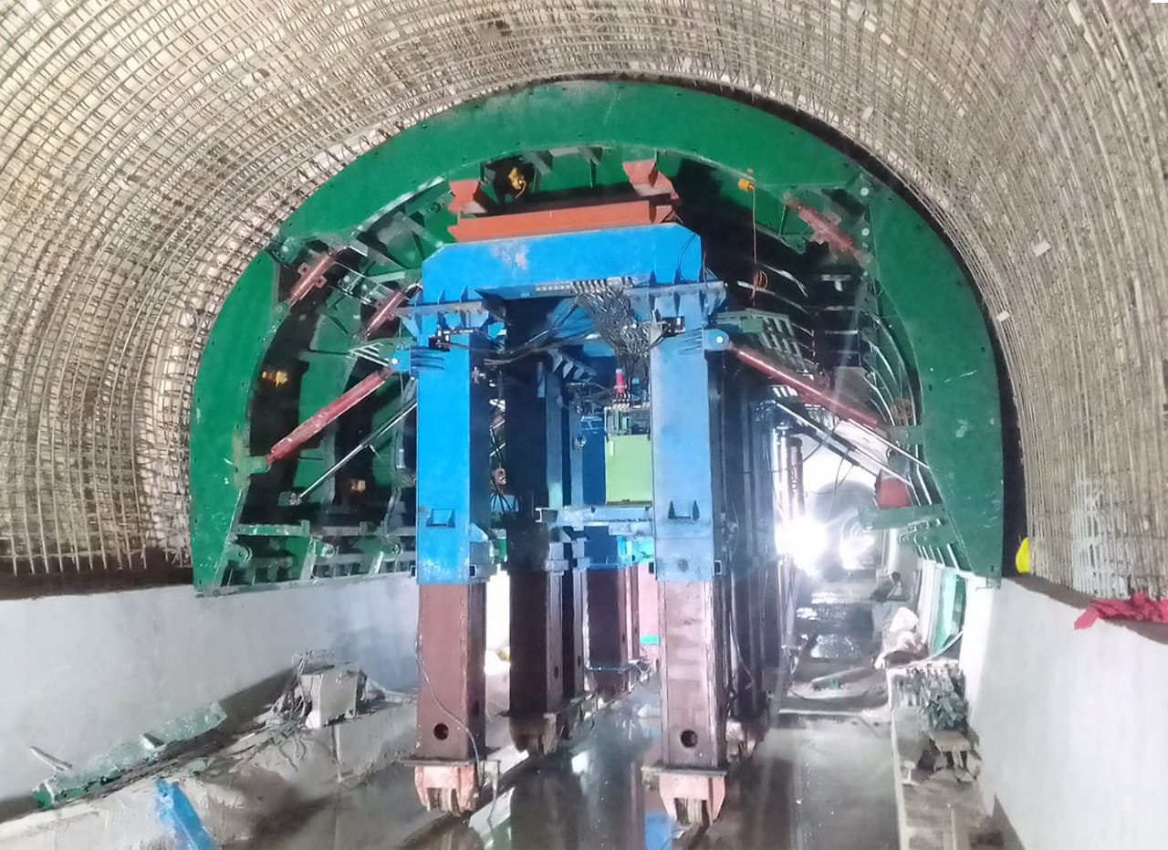 SUPPLY AND FABRICATION OF HYDRAULIC TUNNEL GANTRY 3 NOS. RISHIKESH KARNAPRAYAG TUNNEL - PACKAGE 2